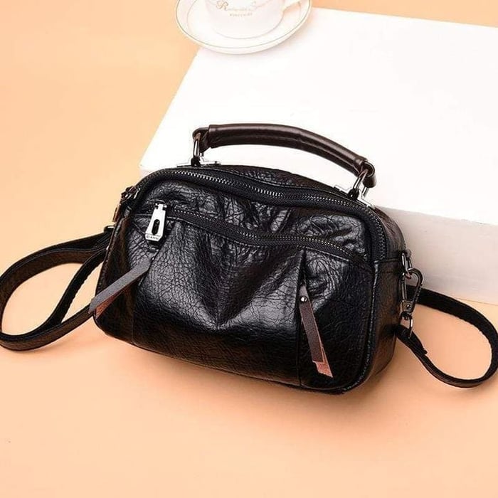 Helena - Small and versatile bag
