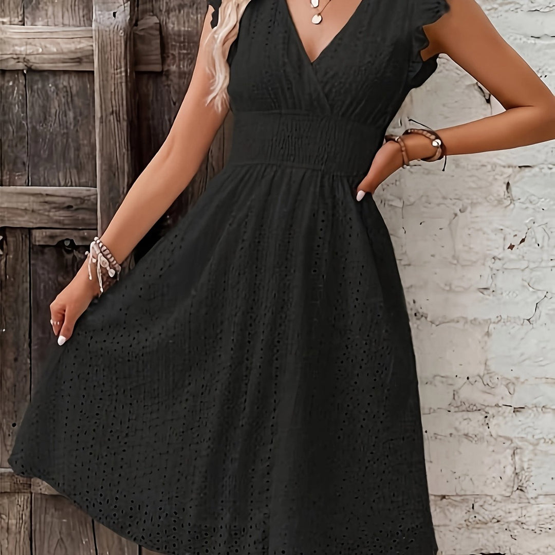 Anna – Elegant Light Dress