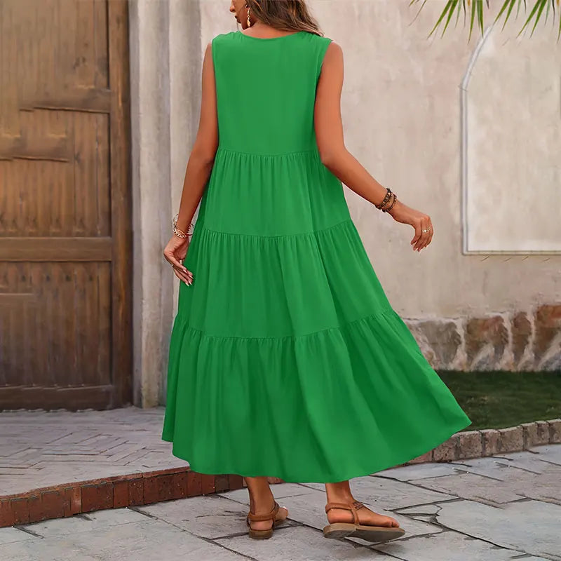 Hannah – Chic and Flattering Dress