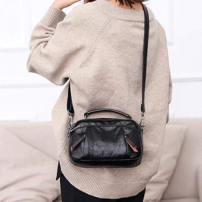 Helena - Small and versatile bag