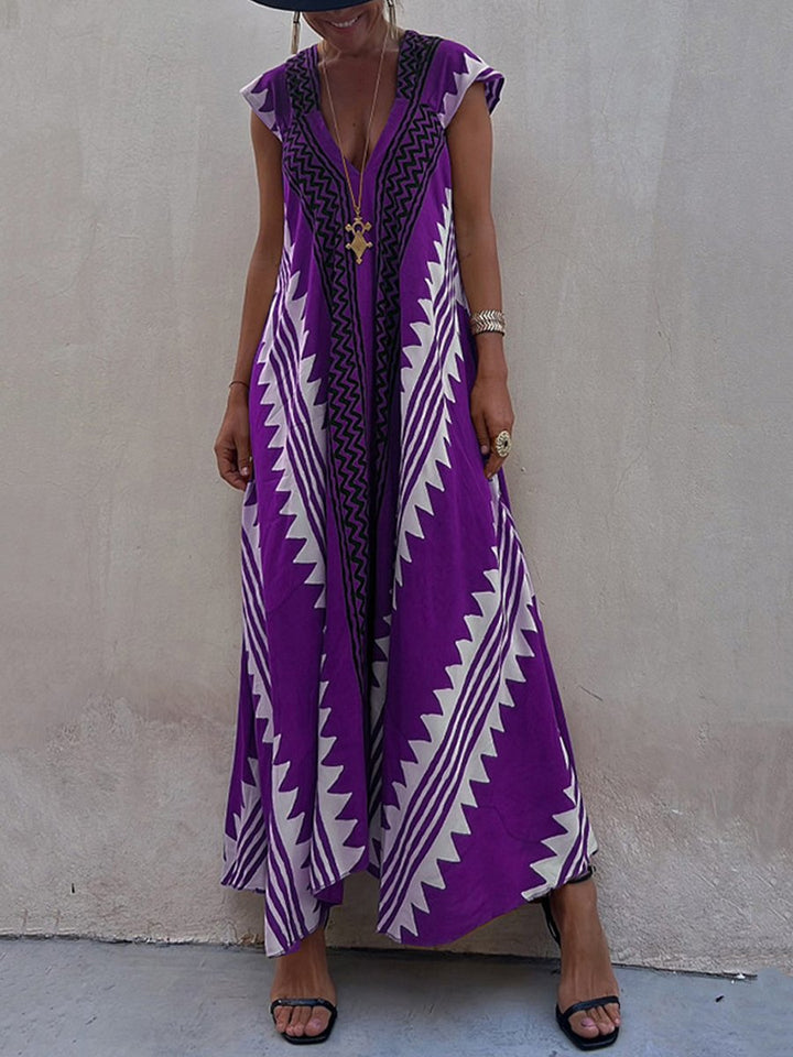Eloise - V-Neck Sleeveless Dress